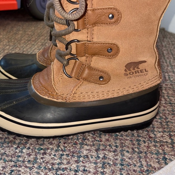 Sorel Joan of Artic boots Sz 6 like new - Picture 6 of 10